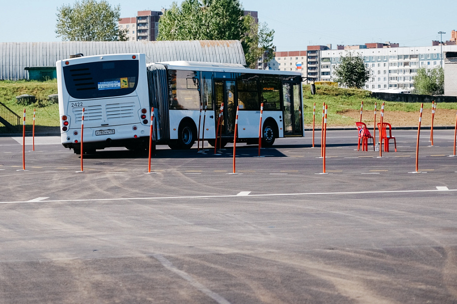 Группа компаний "СофтБаланс" выступила генеральным спонсором XXI открытого конкурса профессионального мастерства водителей автобусов